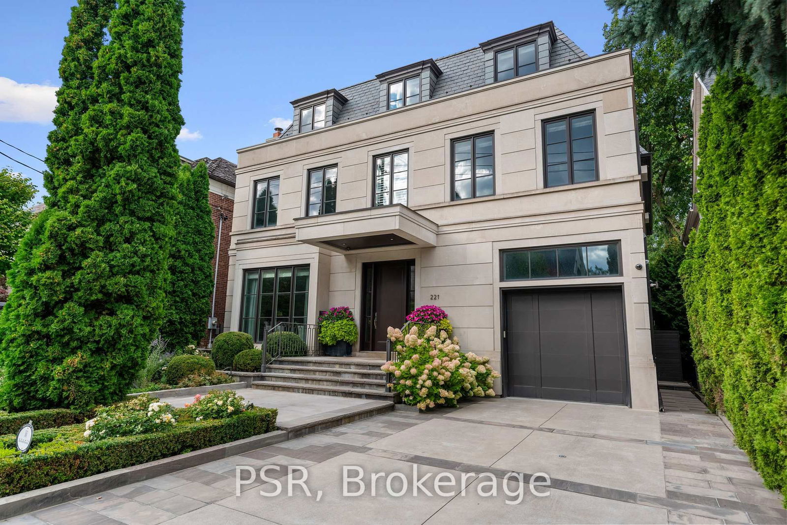 Detached House in Forest Hill South