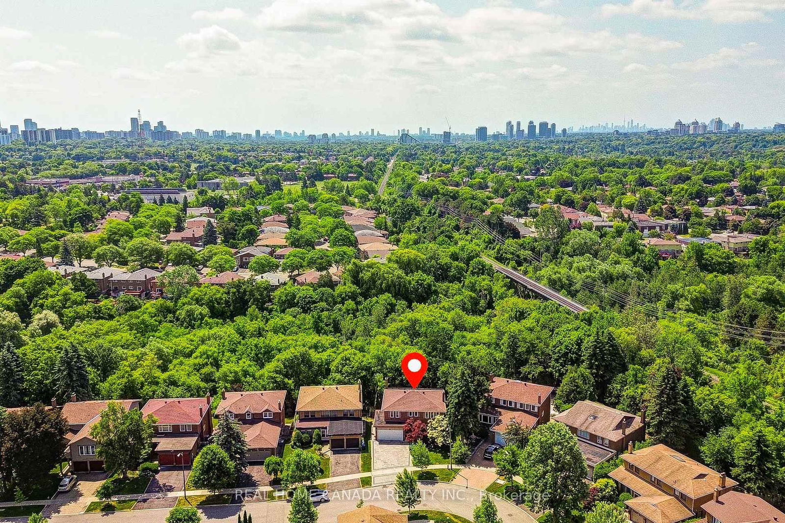 Detached House in Bayview Woods-Steeles