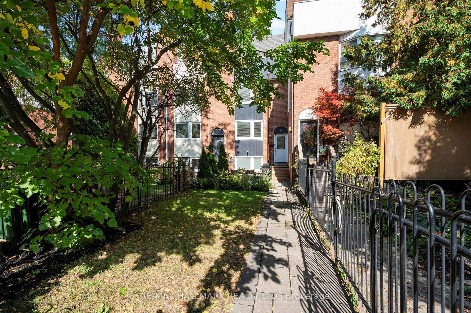 Townhouse in Regent Park