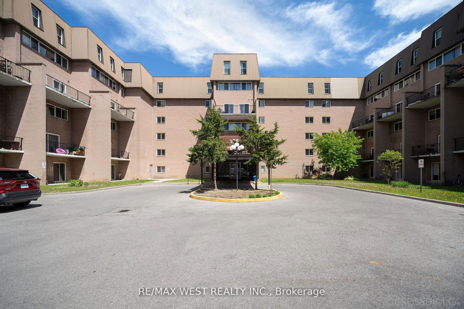 Townhouse, Condo in Pleasant View