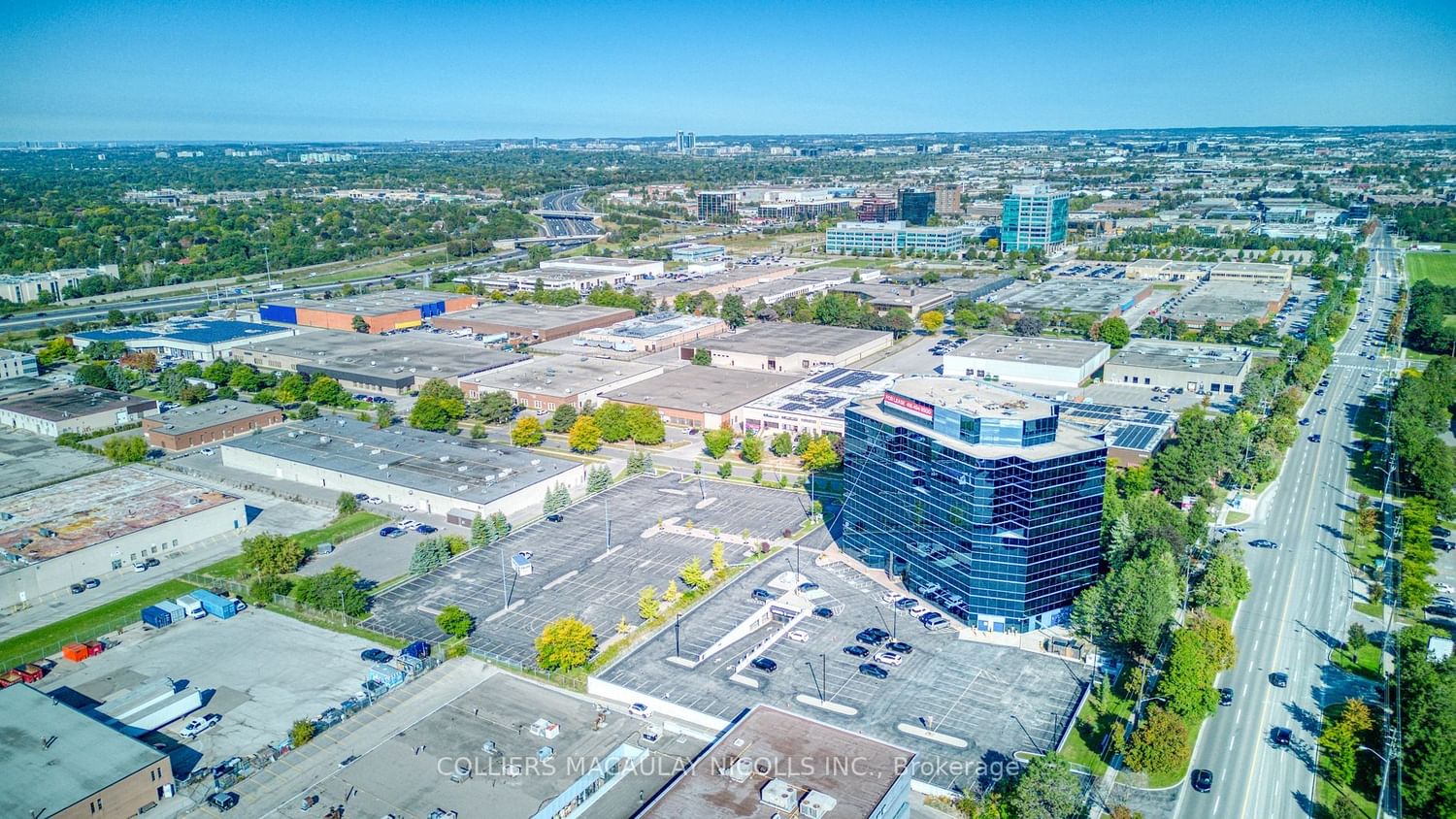Office in Hillcrest Village