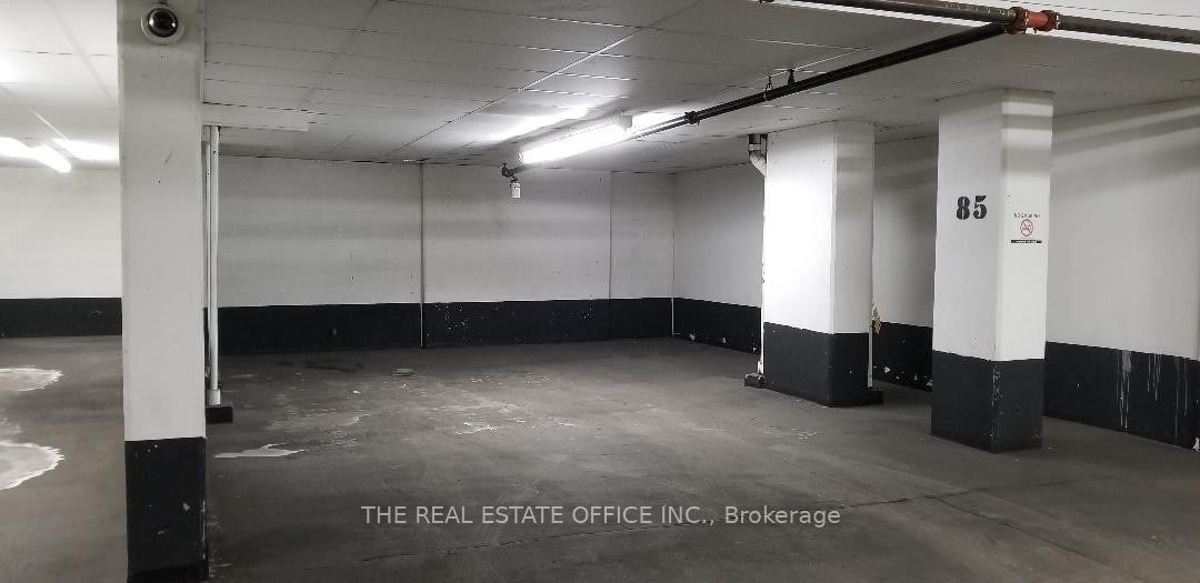 Parking Space in Bayview Village