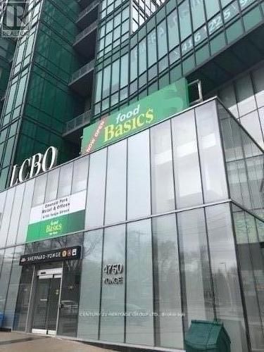 Commercial/Retail in Lansing-Westgate