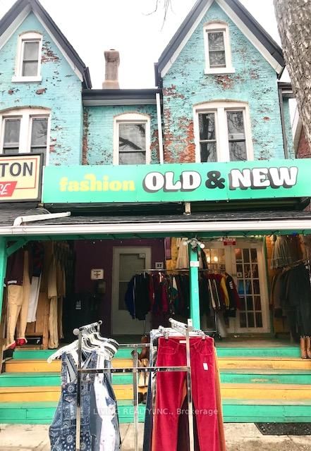Store with Apartment/Office in Kensington-Chinatown
