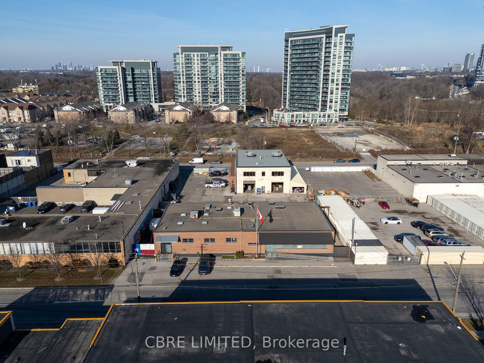 Industrial in Thorncliffe Park