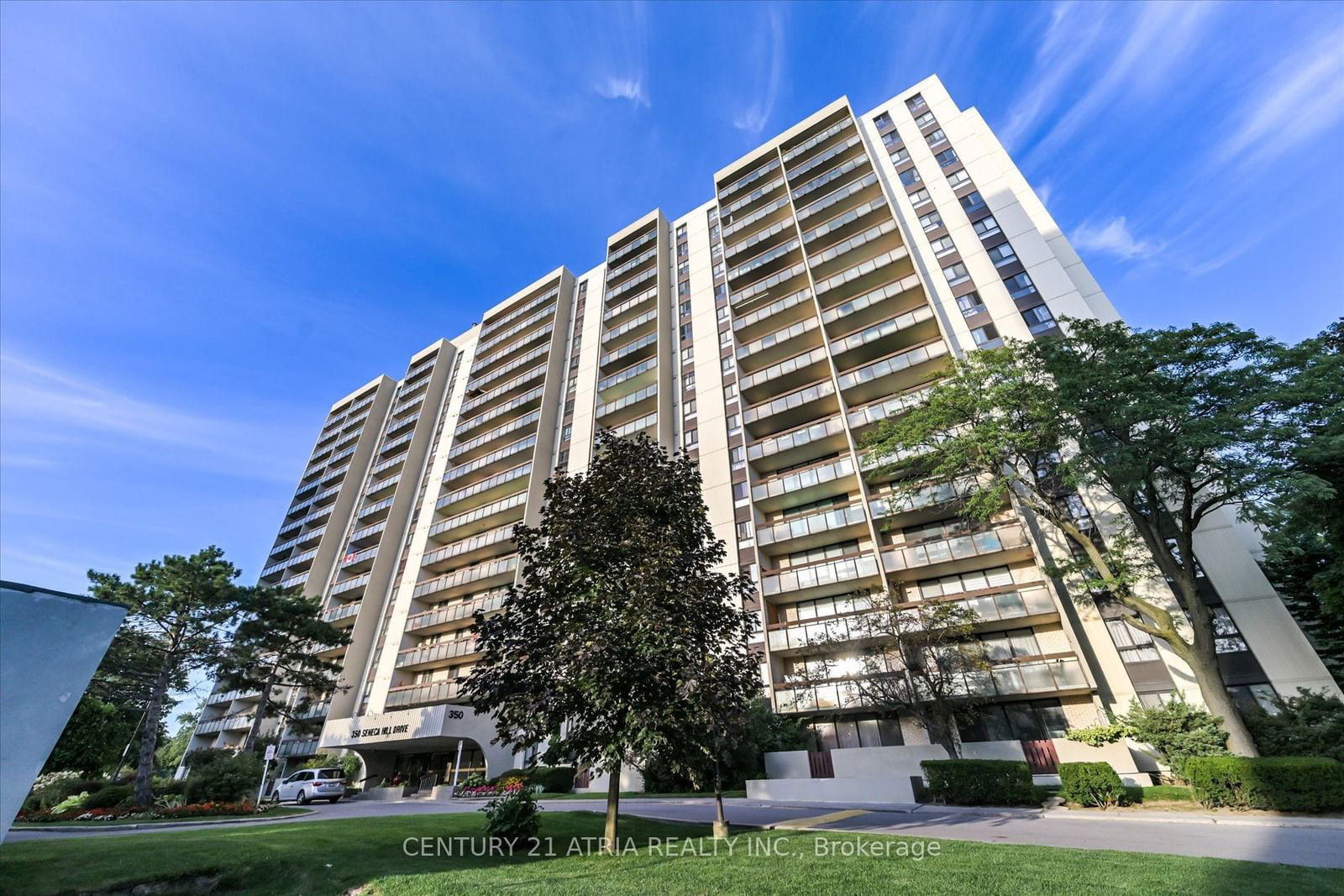 Condominium Apartment in Don Valley Village