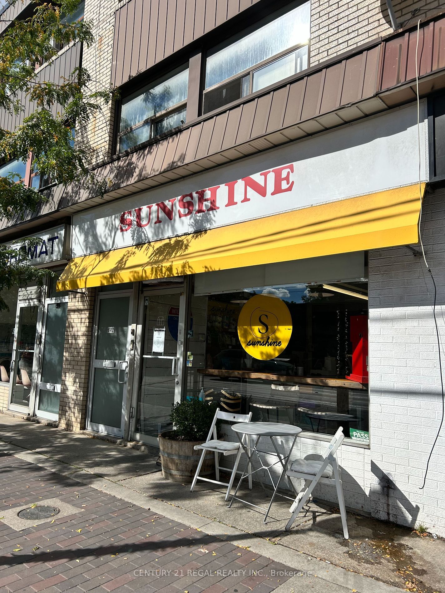 Sale of Business in Dufferin Grove