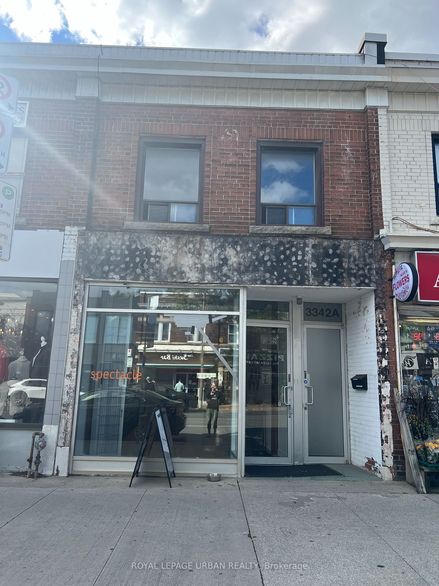 Commercial/Retail in Lawrence Park North