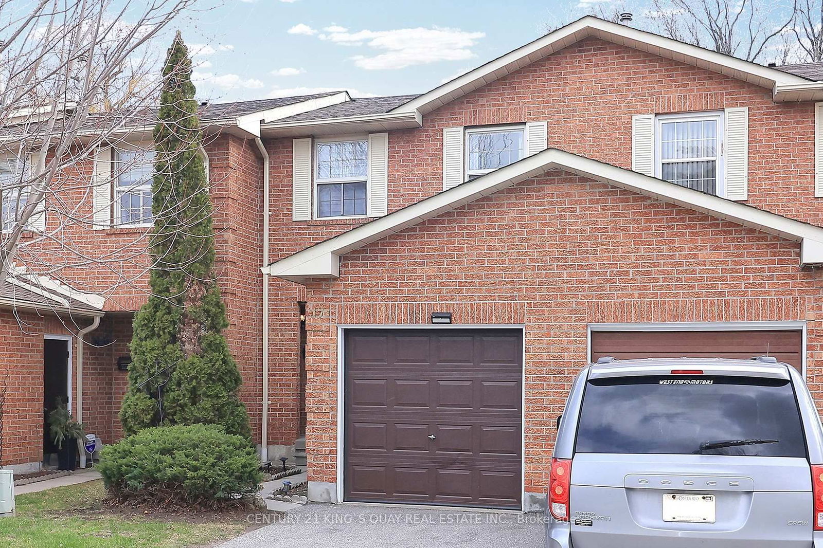 Townhouse, Condo in Scarborough Village