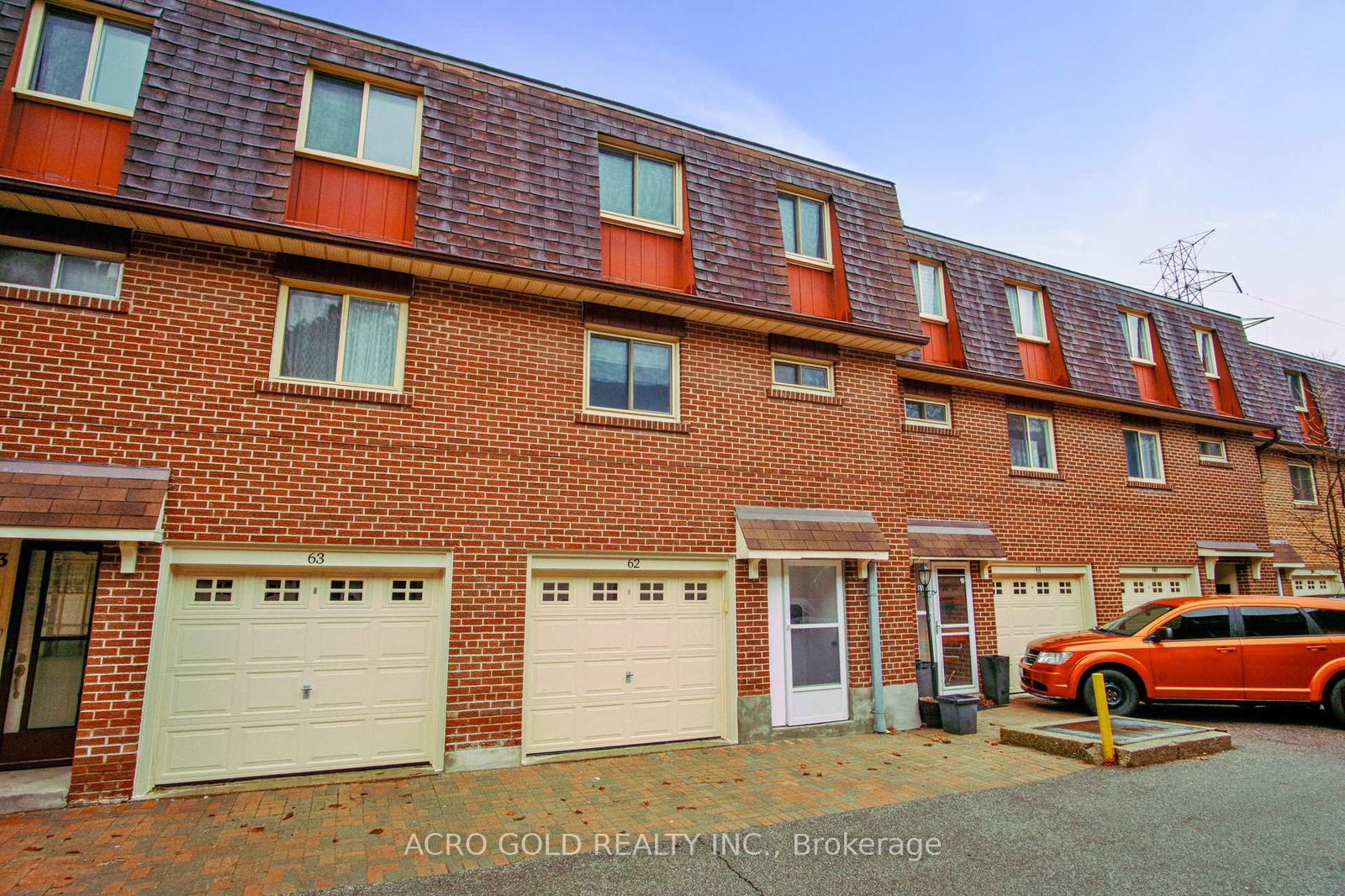 Townhouse, Condo in Morningside