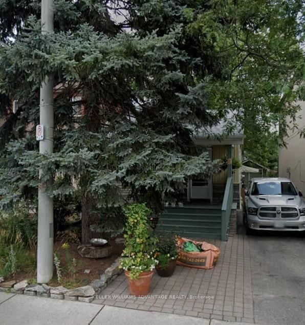 Detached House in Danforth Village-East York