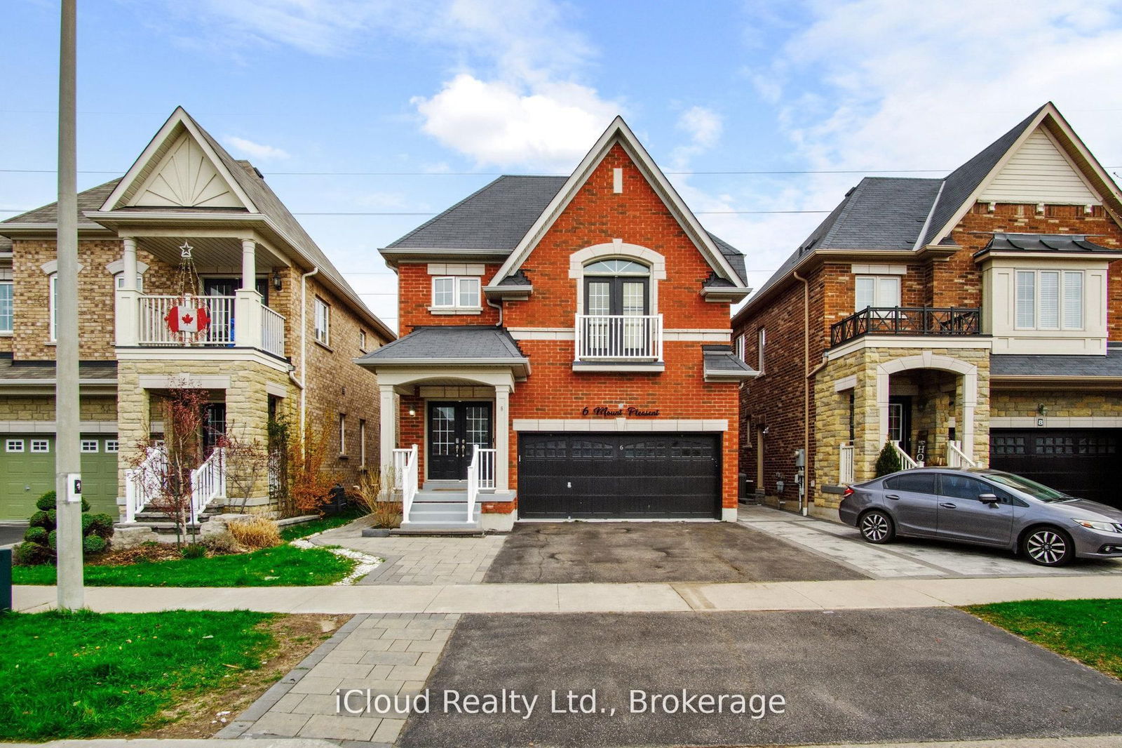 Detached House in Blue Grass Meadows