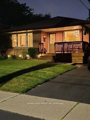 Detached House in Centennial