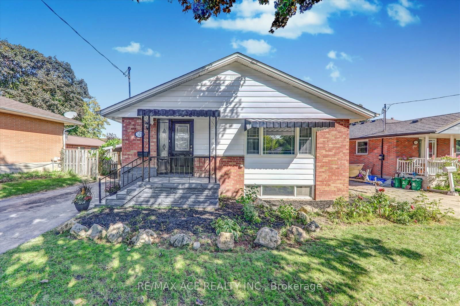 Detached House in Donevan