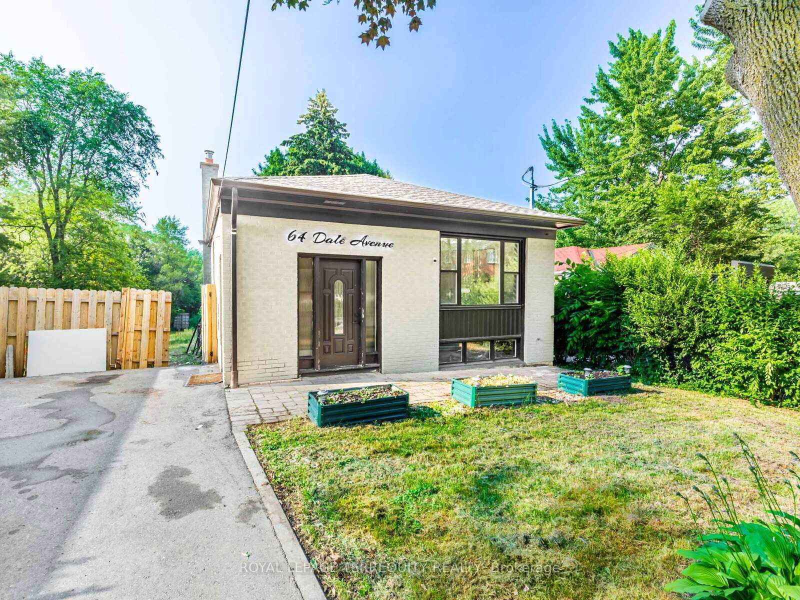 Detached House in Guildwood