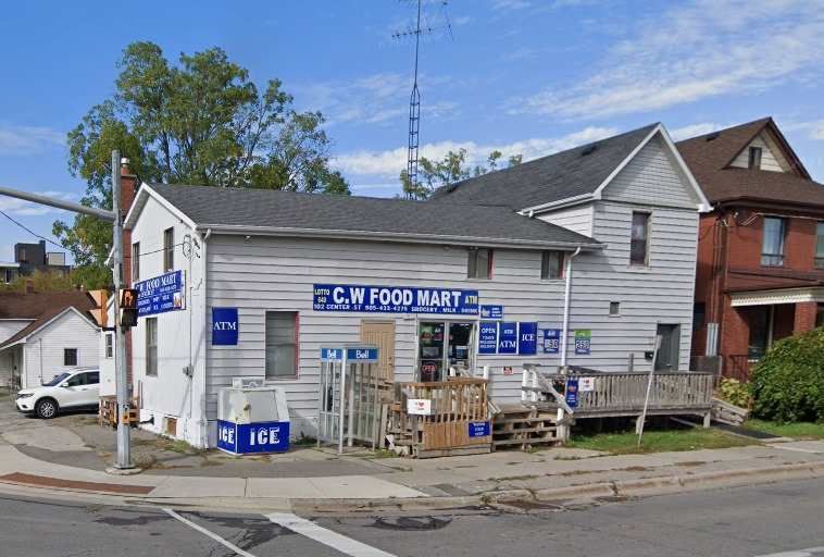 Store with Apartment/Office in O'Neill