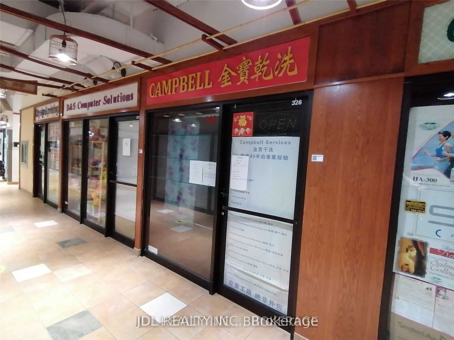 Commercial/Retail in Agincourt South-Malvern West