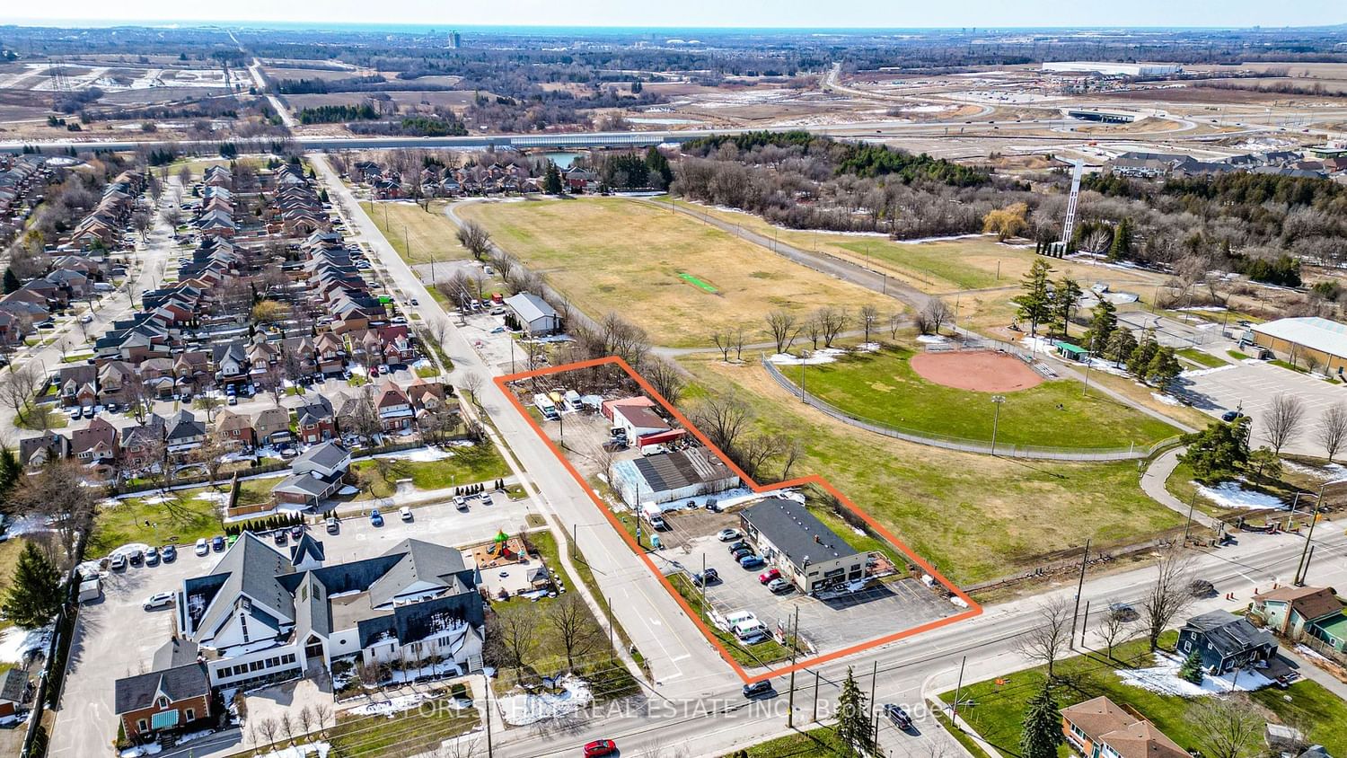 Commercial/Retail in Brooklin