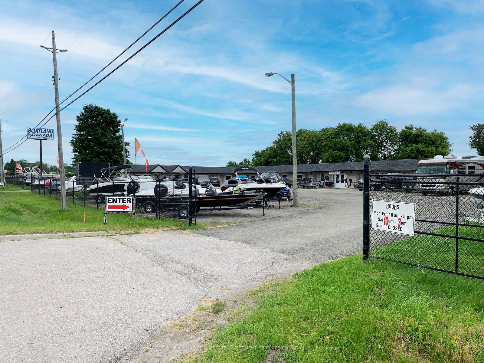 Commercial/Retail in Orono