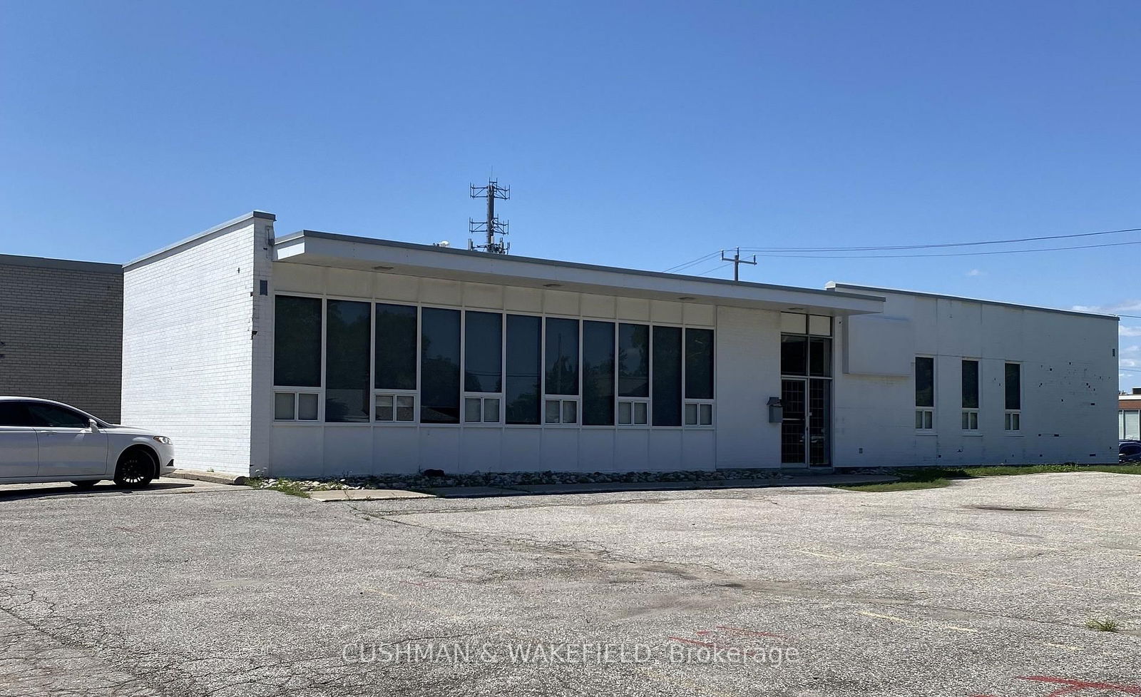 Industrial in Wexford-Maryvale