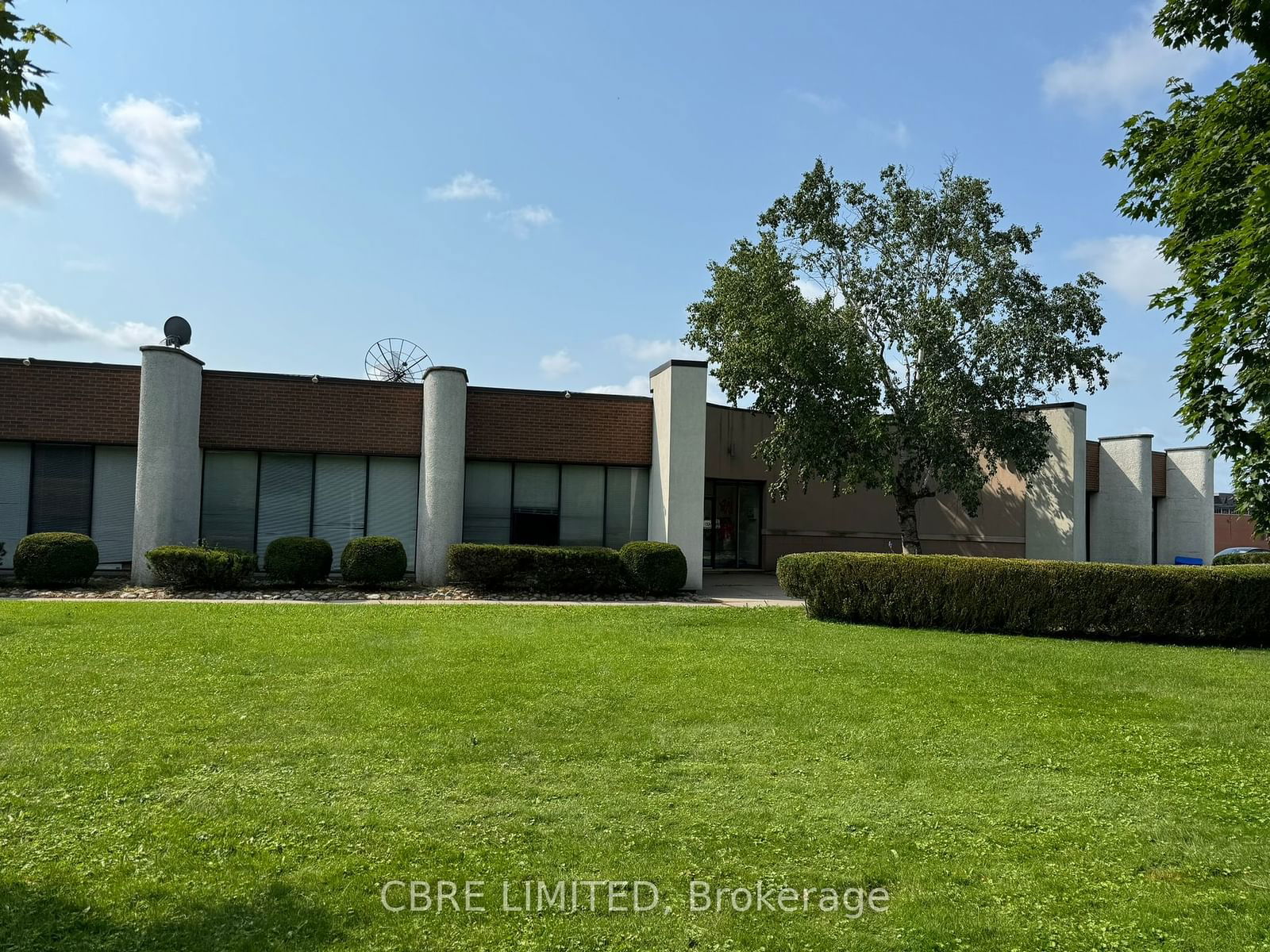 Industrial in Agincourt North