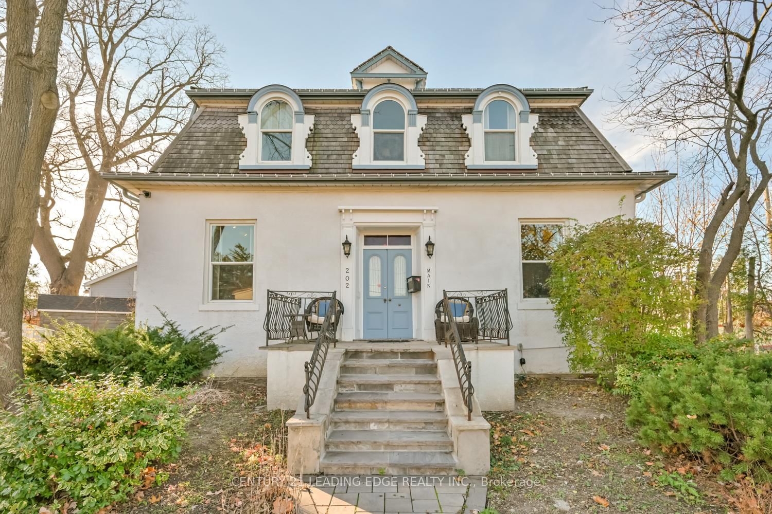 Detached House in Old Markham Village