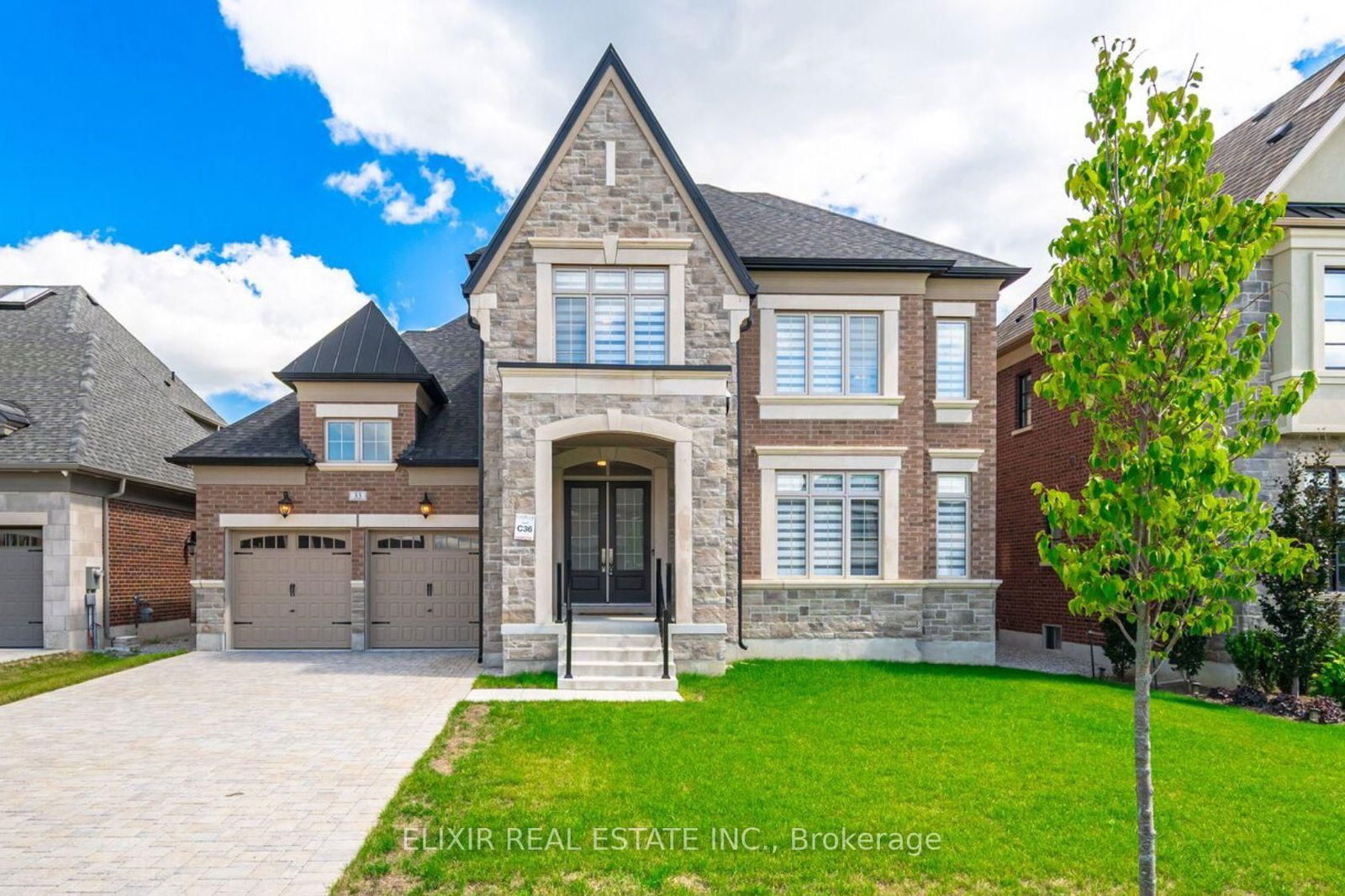 Detached House in Kleinburg