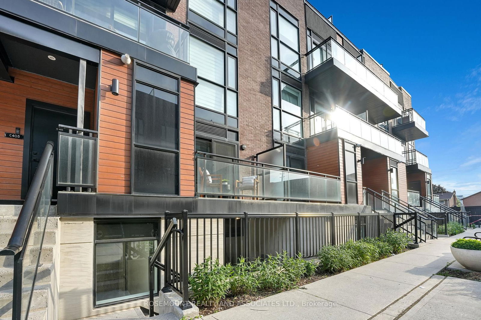 Townhouse, Condo in Vaughan Grove