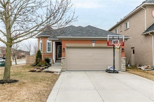 Detached House in Summerhill Estates