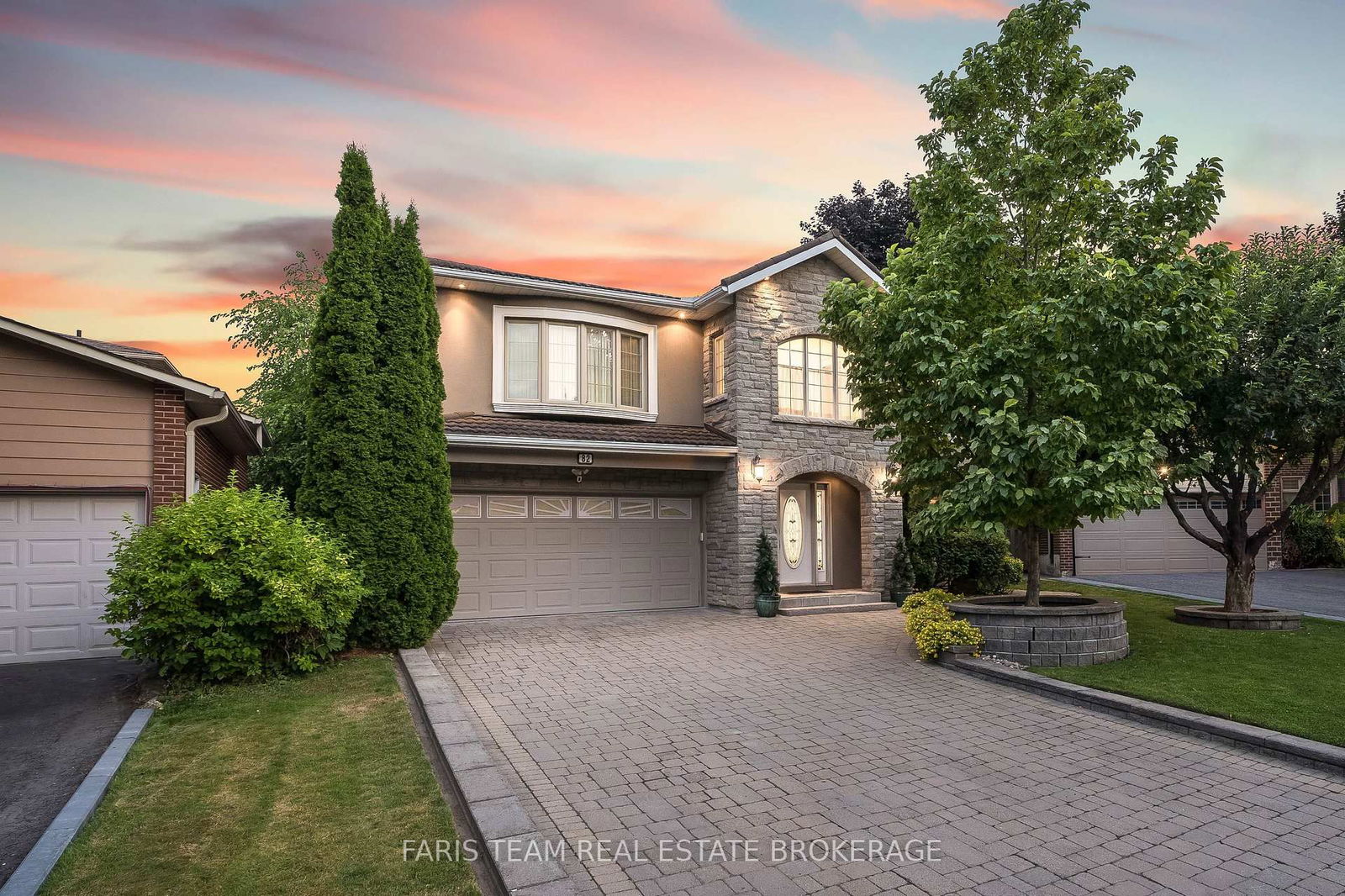 Detached House in Bristol-London