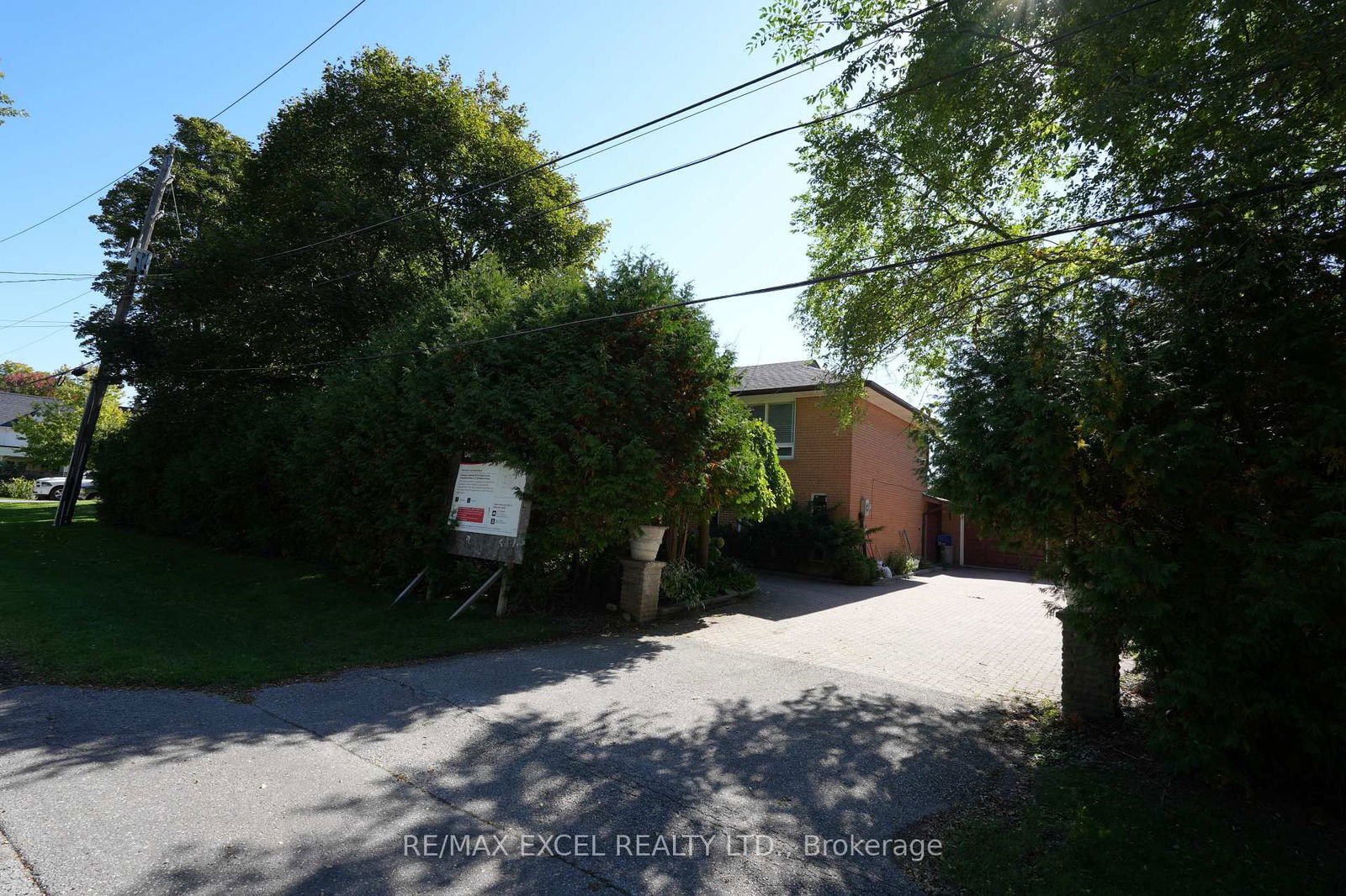 Detached House in Old Markham Village