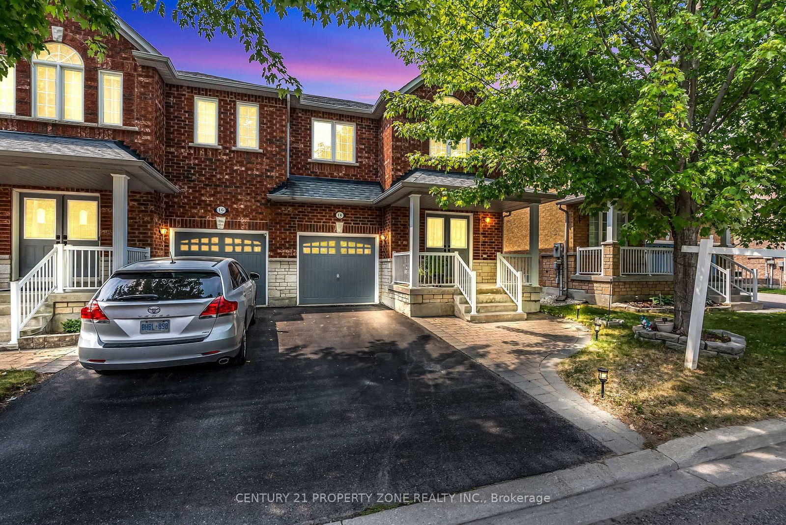 Semi-Detached in Greensborough