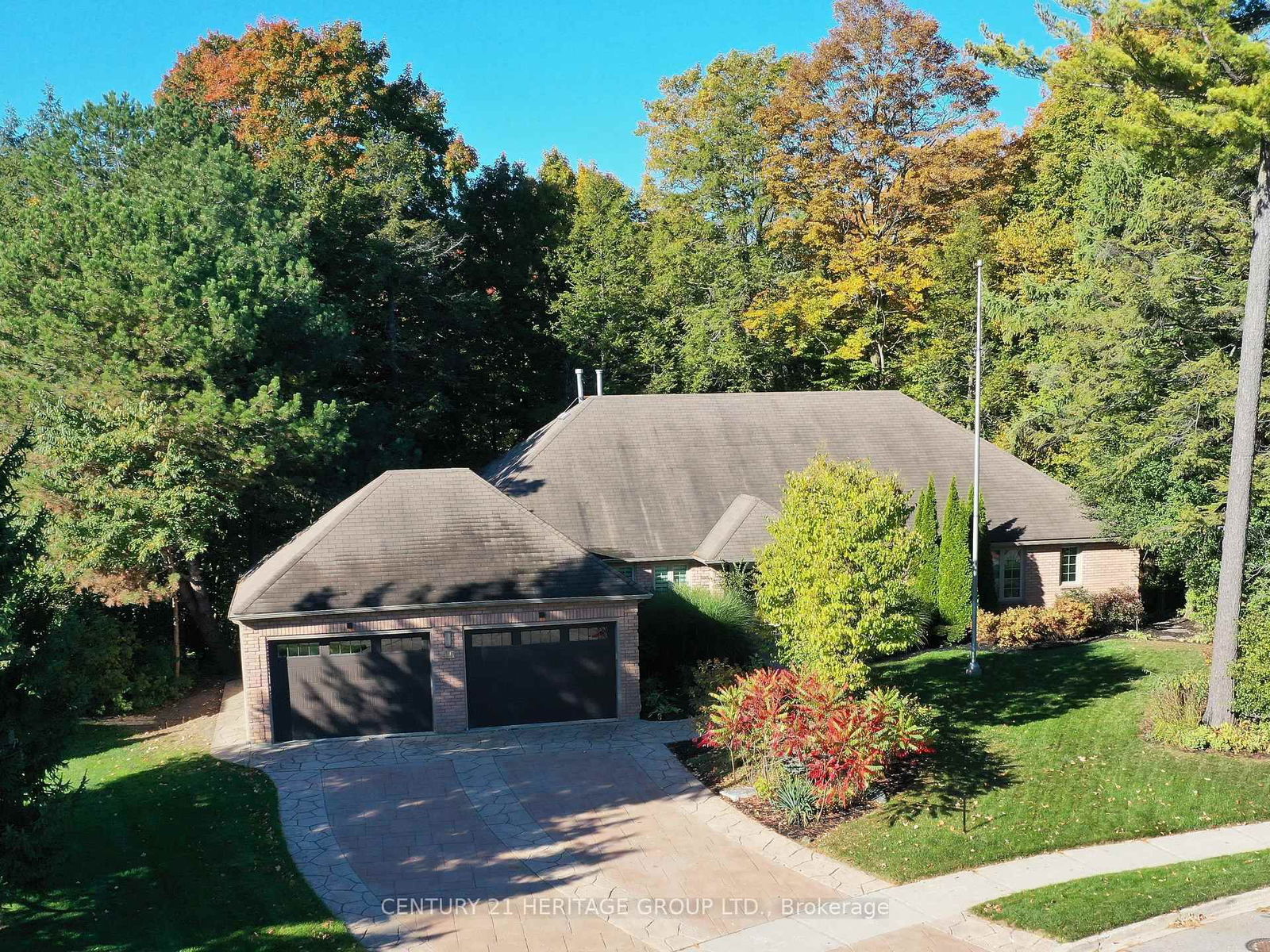 Detached House in Hills of St Andrew