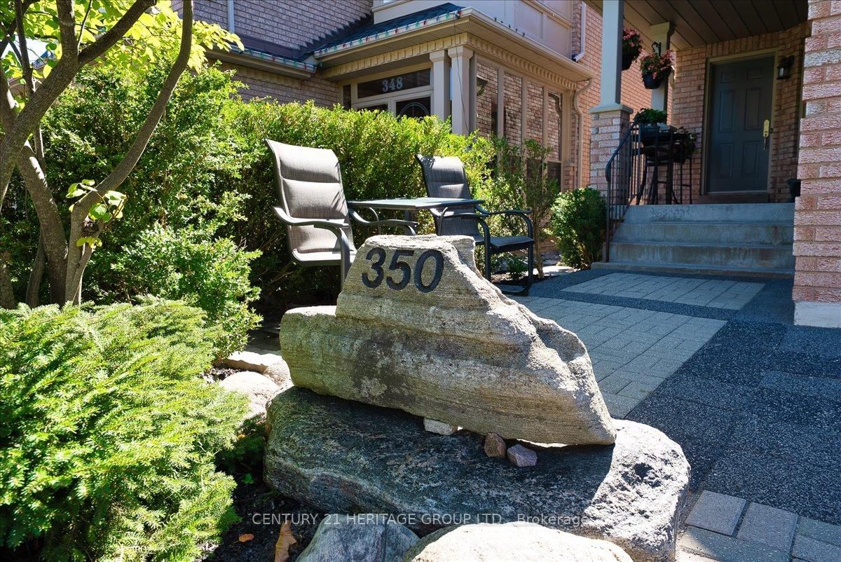 Detached House in Summerhill Estates