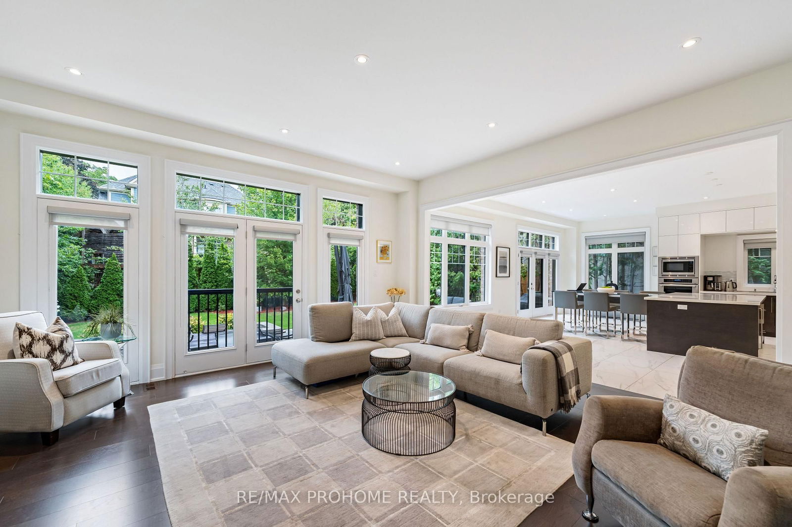 Detached House in Old Markham Village