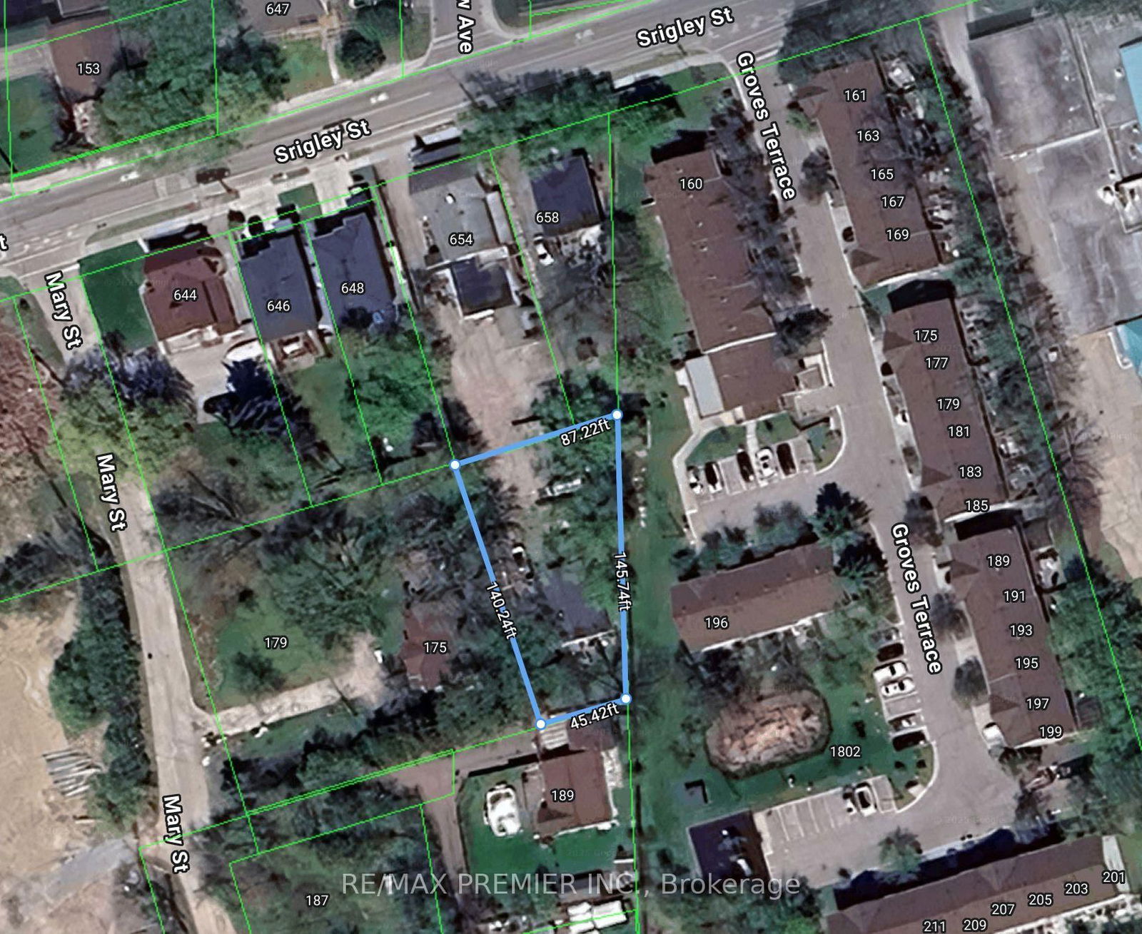 Detached House in Gorham-College Manor