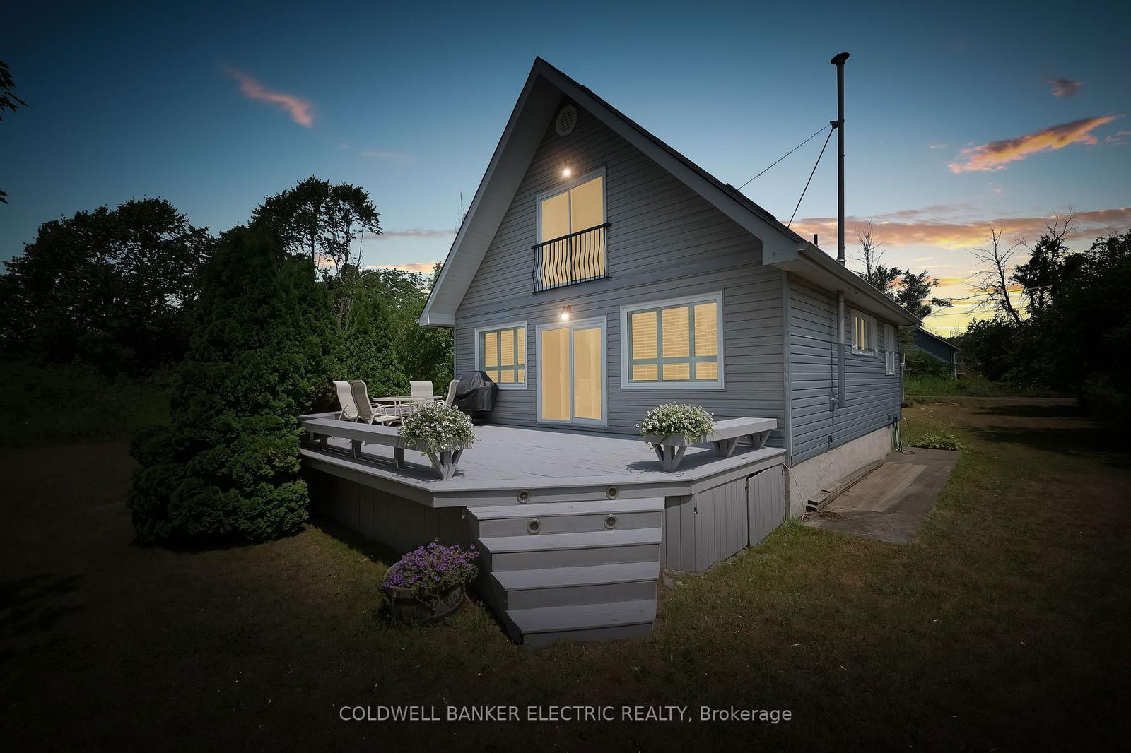 Detached House in Georgina Island