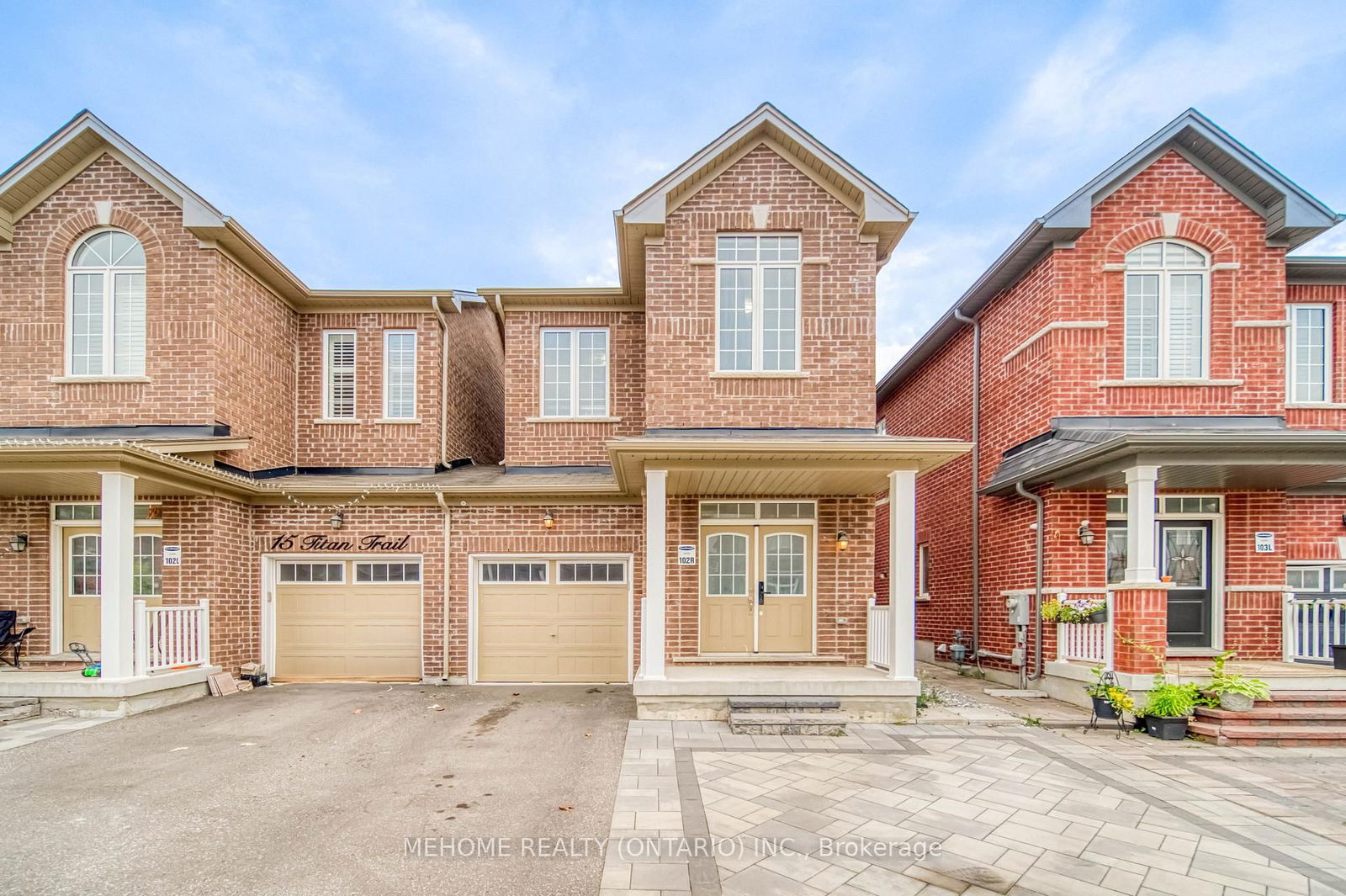 Semi-Detached in Cedarwood