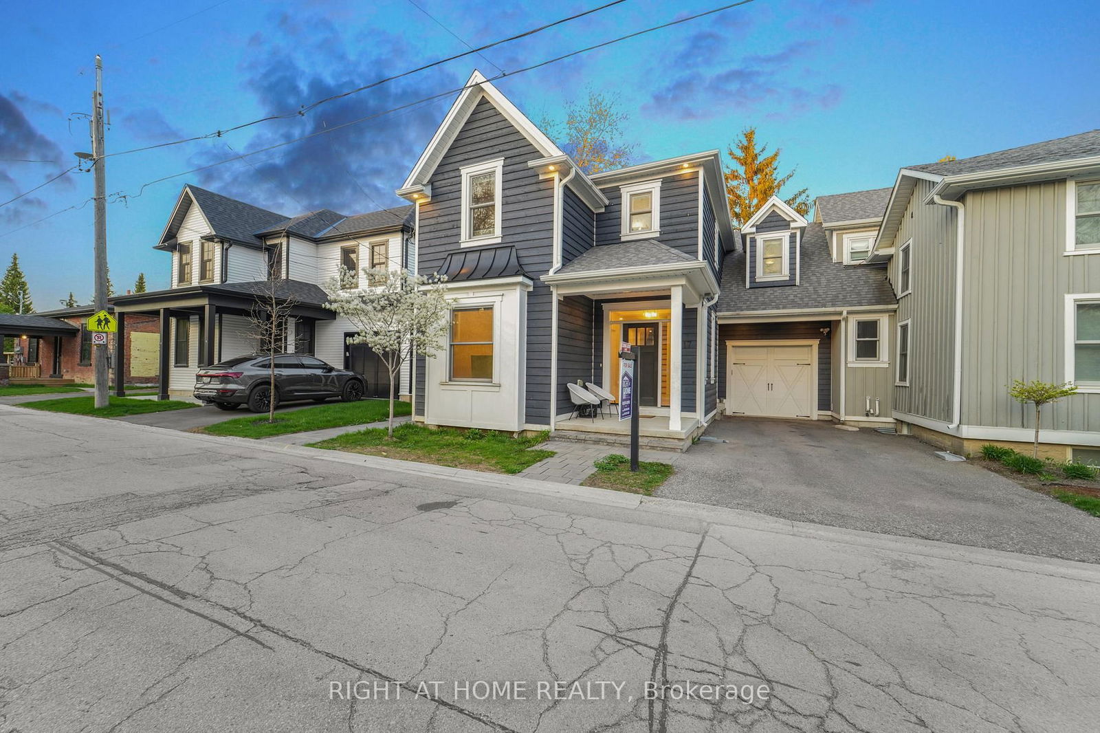 Semi-Detached in Old Markham Village