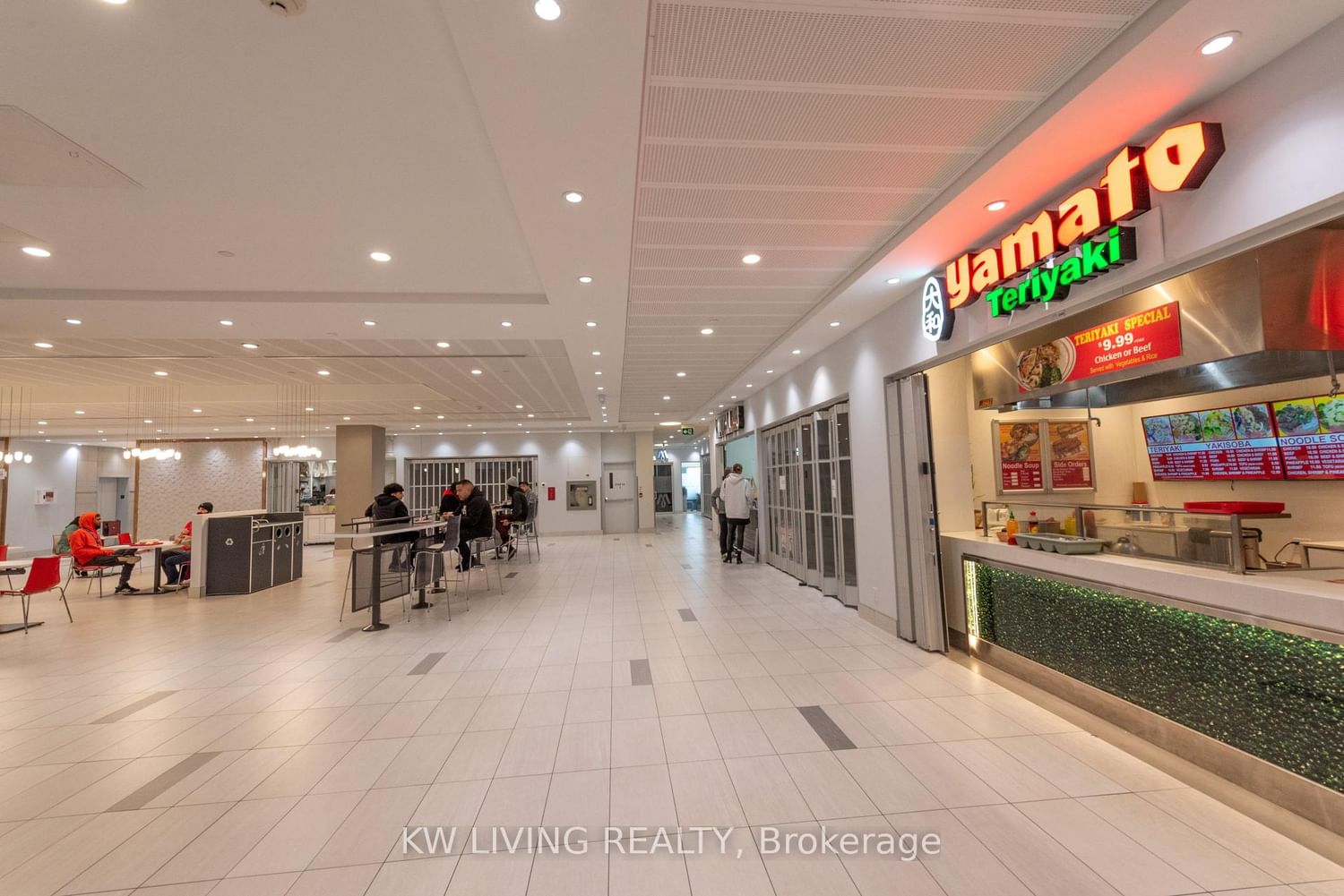 Commercial/Retail in Vaughan Corporate Centre