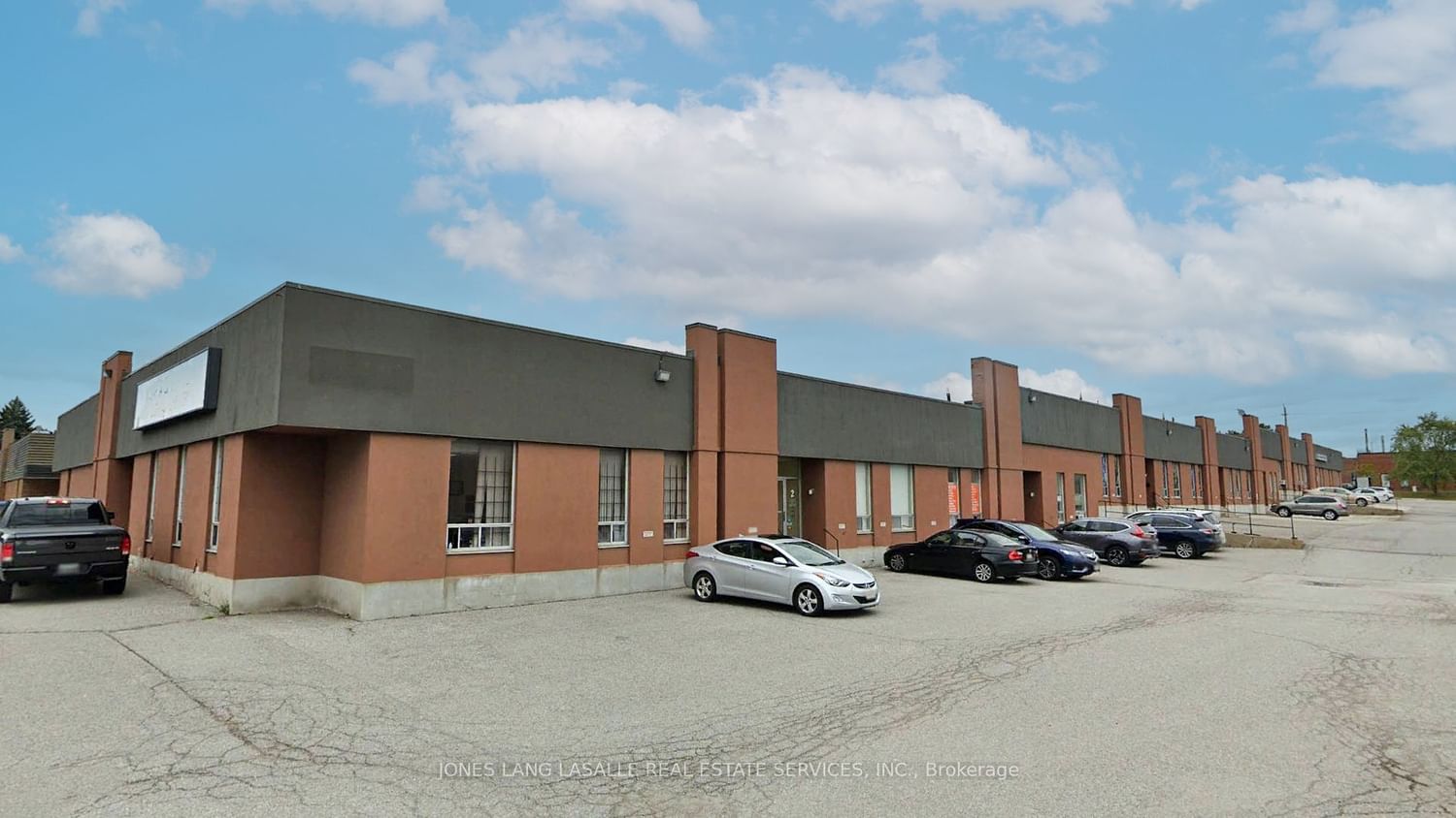 Industrial in Milliken Mills West