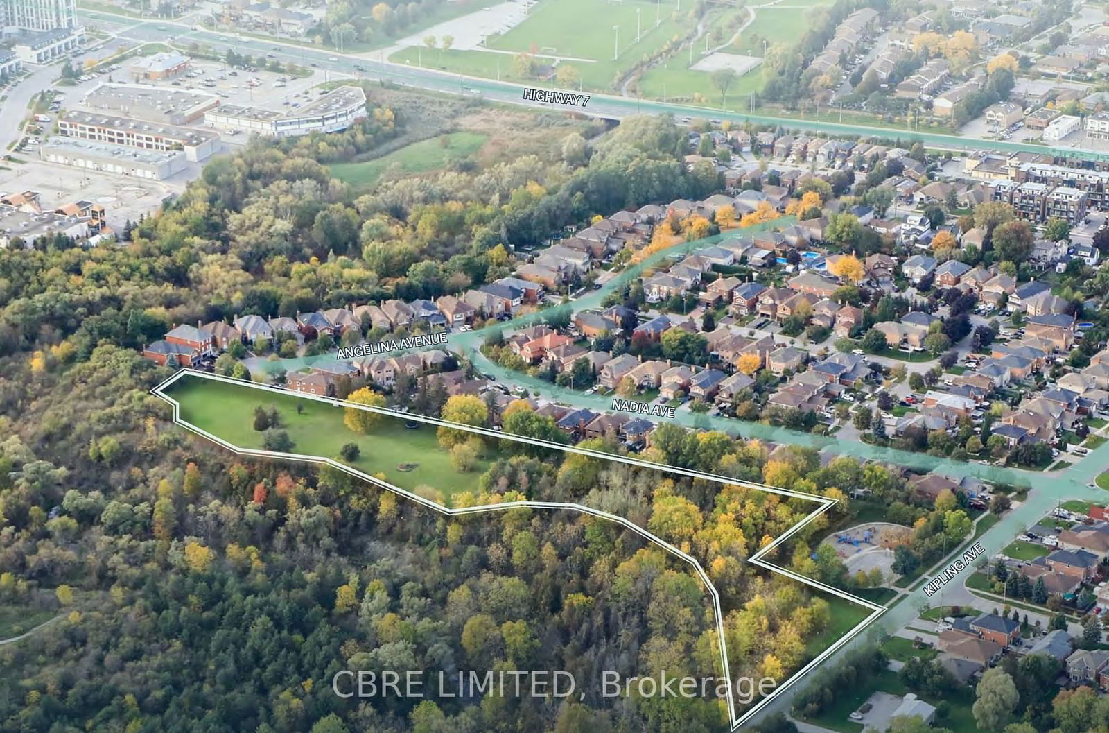 Land in Vaughan Grove