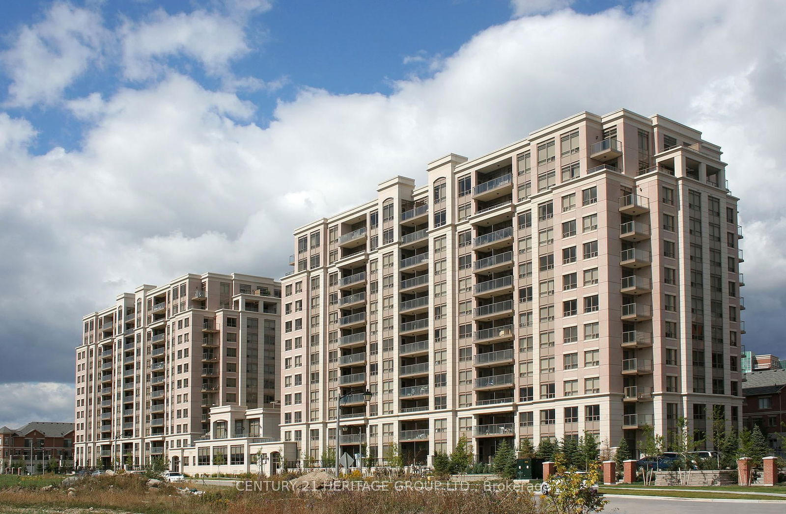 Parking Space in Commerce Valley