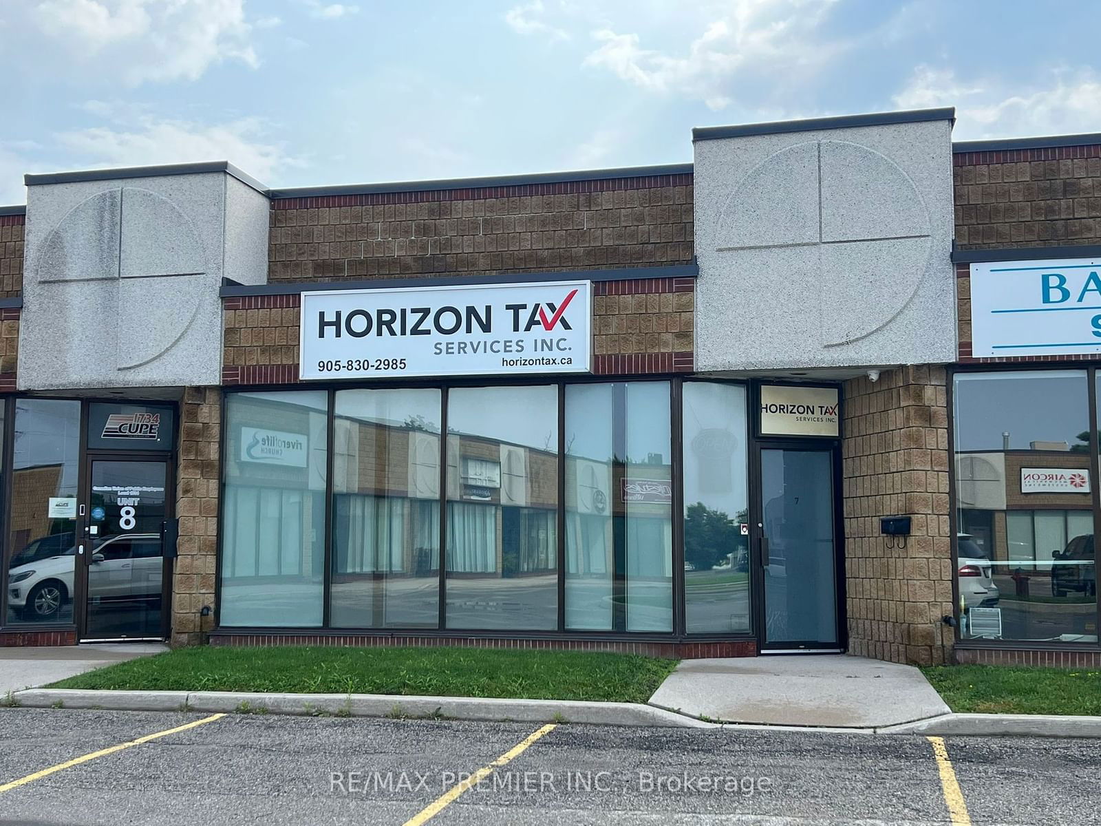 Industrial in Newmarket Industrial Park