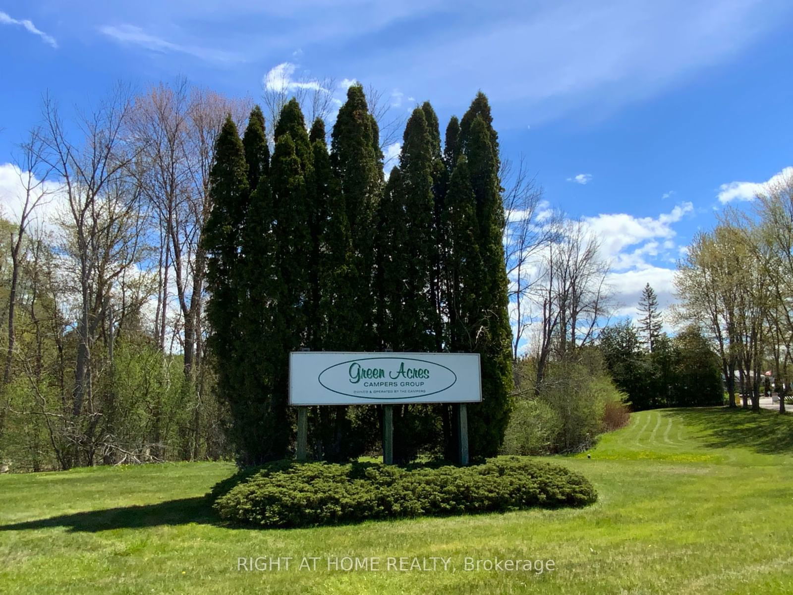 Mobile Home in Pefferlaw