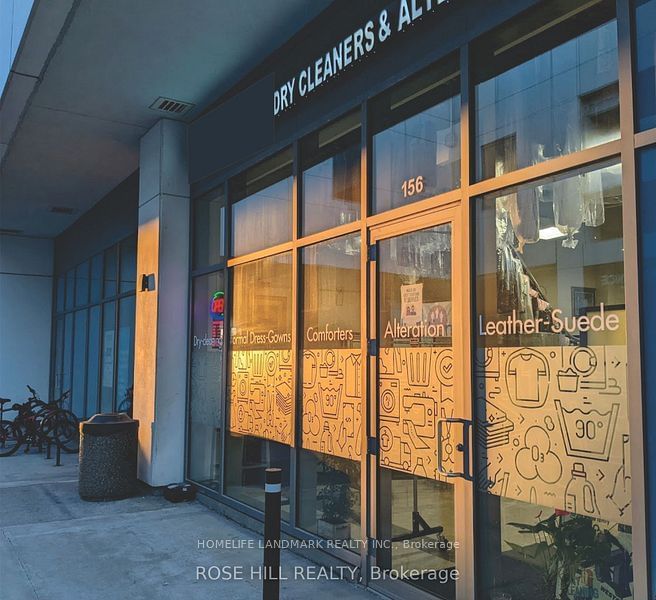 Commercial/Retail in Vaughan Corporate Centre