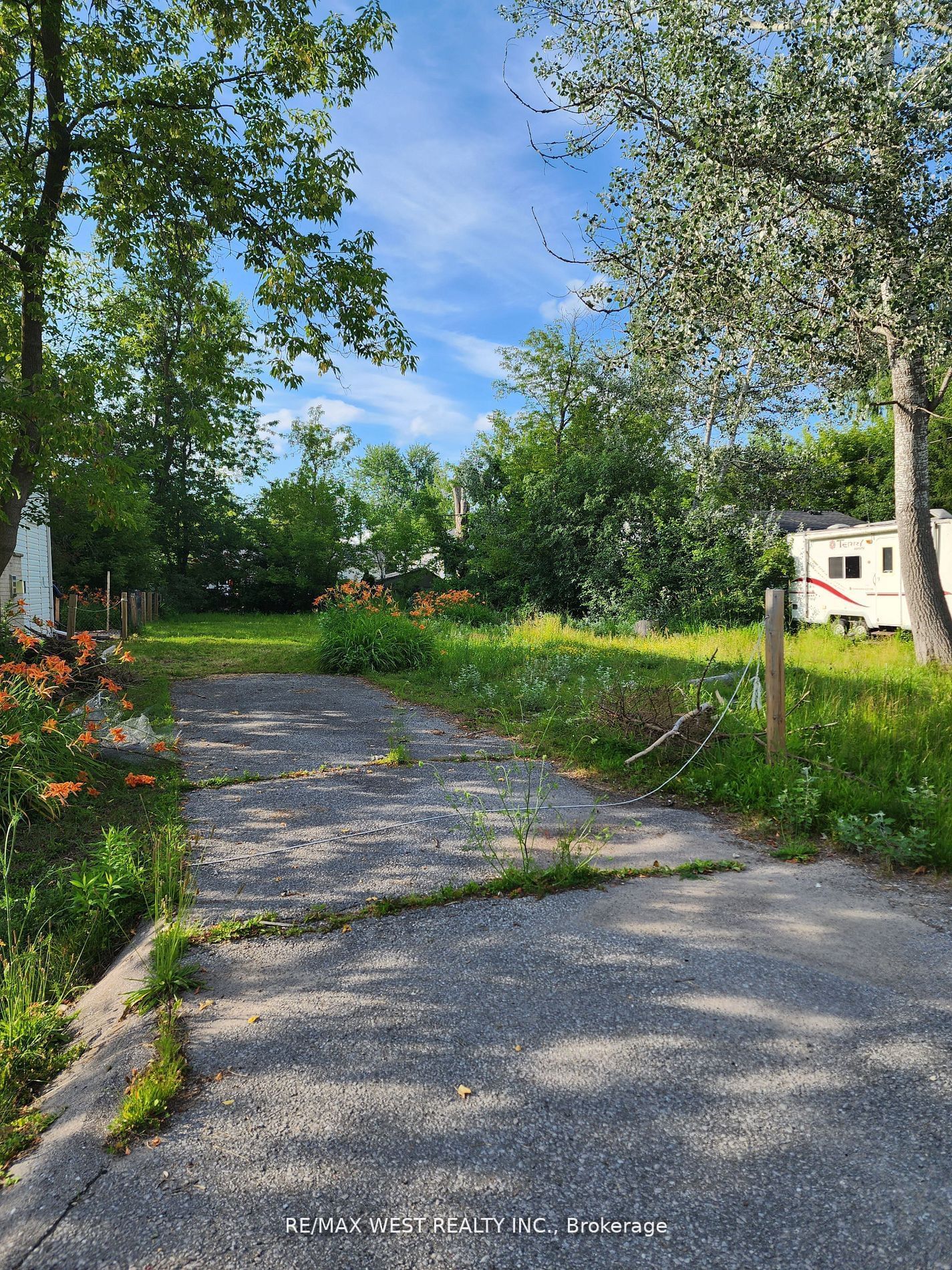 Vacant Land in Keswick South