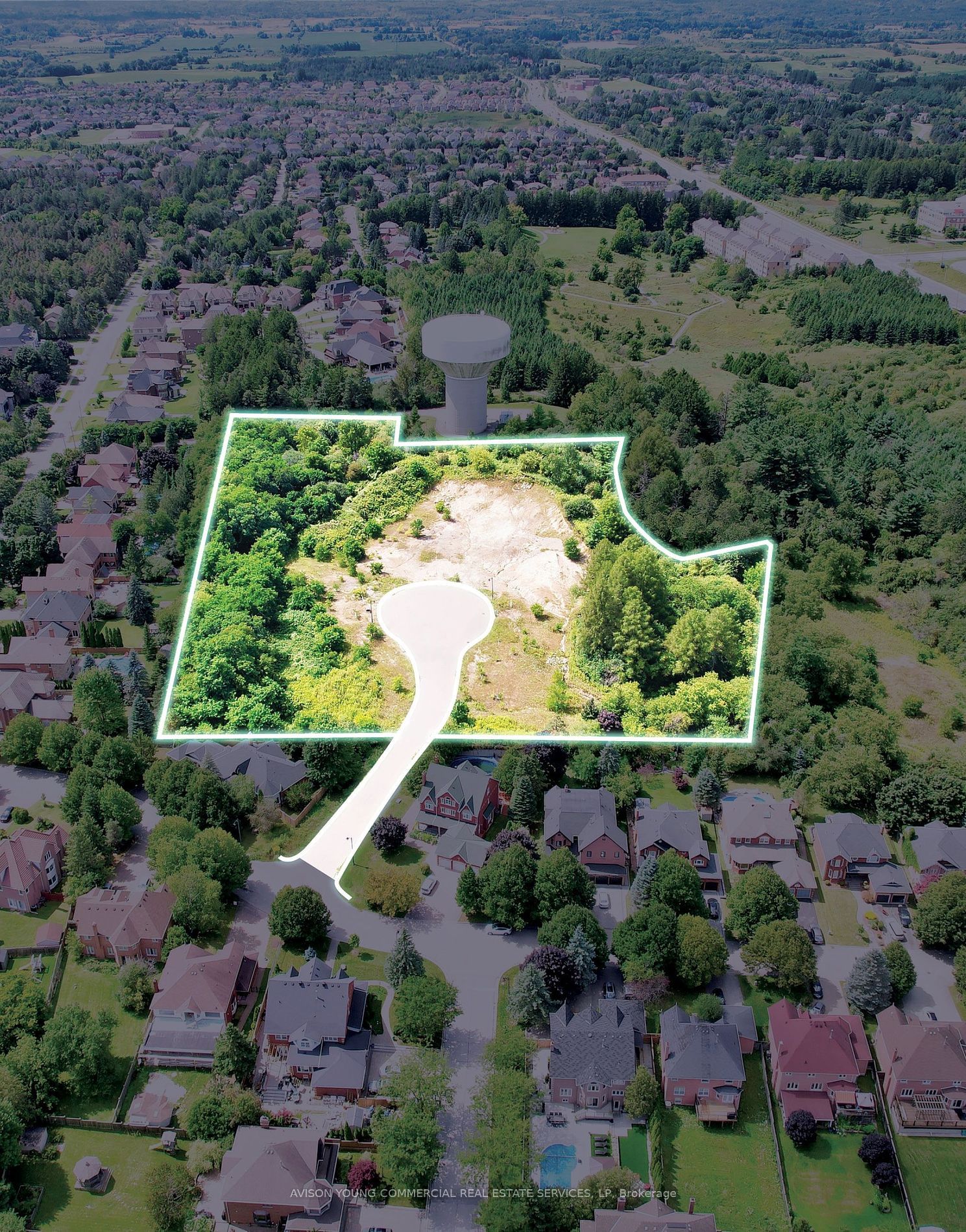 Land in Oak Ridges