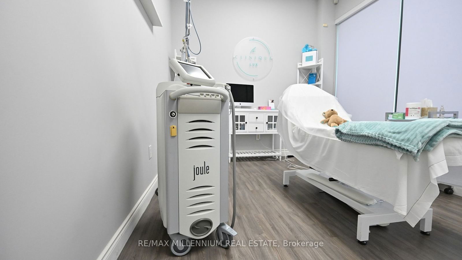 Sale of Business in Pine Valley Business Park