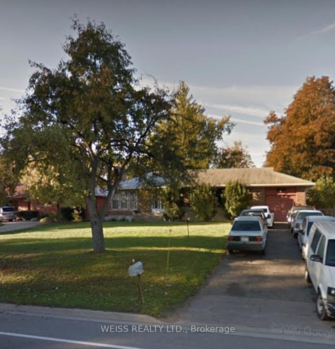 Detached House in Stewarttown